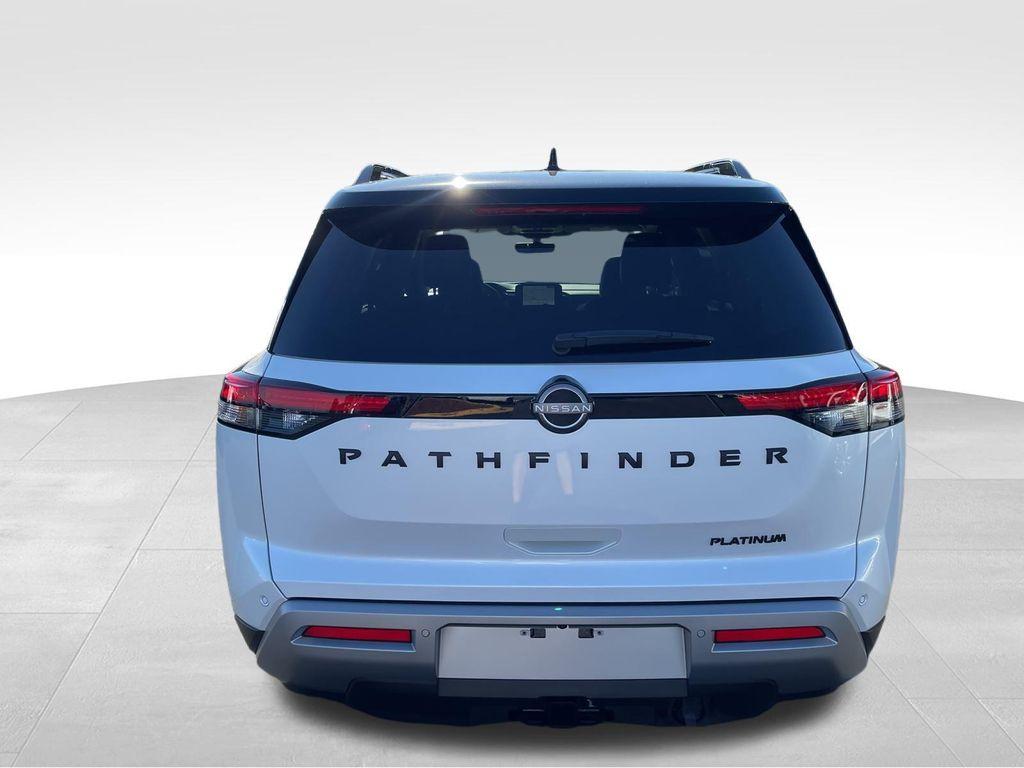 new 2025 Nissan Pathfinder car, priced at $44,389