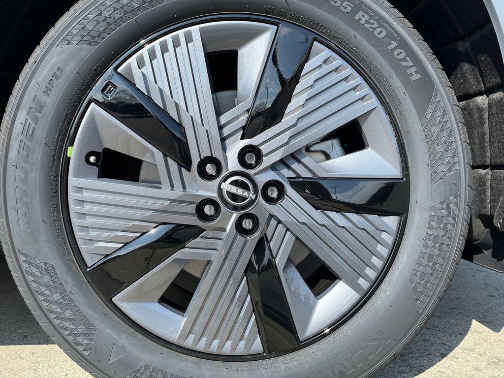 new 2025 Nissan Murano car, priced at $43,648