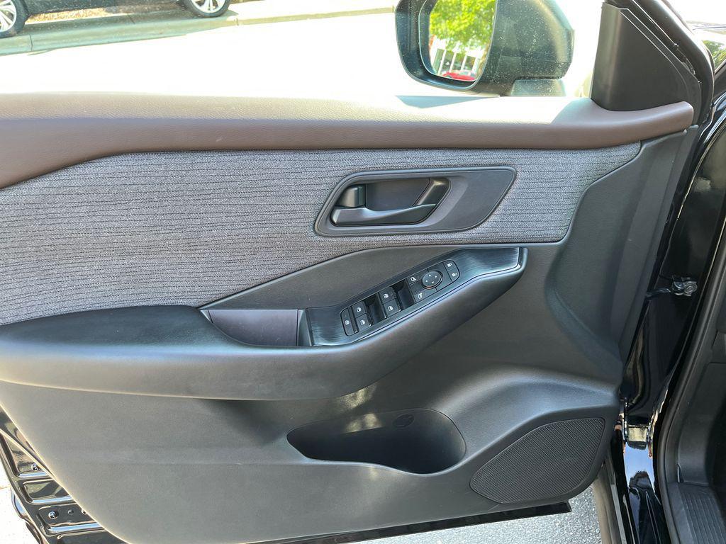 used 2023 Nissan Rogue car, priced at $19,782