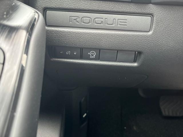 new 2025 Nissan Rogue car, priced at $30,275