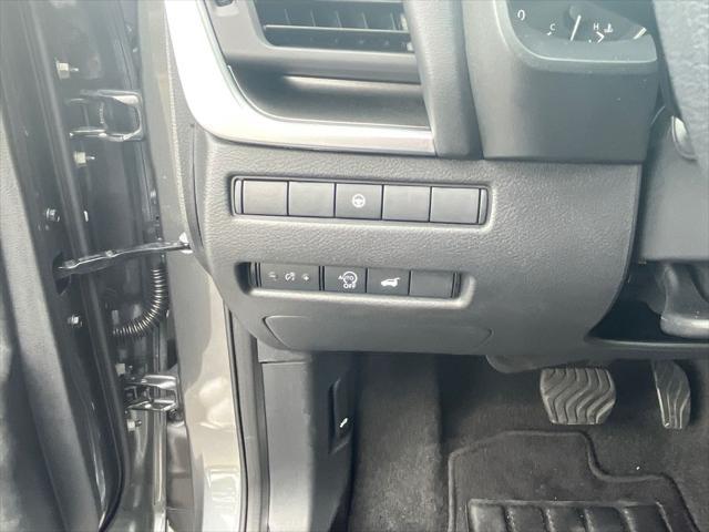 used 2024 Nissan Rogue car, priced at $24,018