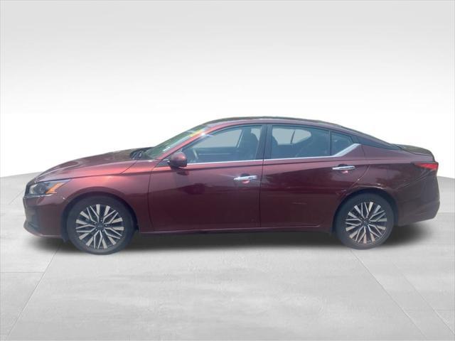 used 2023 Nissan Altima car, priced at $21,643