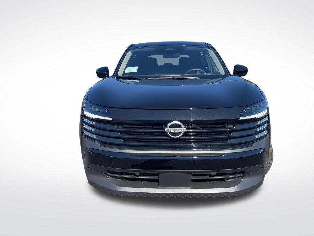 new 2025 Nissan Kicks car, priced at $22,981