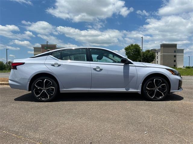 new 2024 Nissan Altima car, priced at $31,527