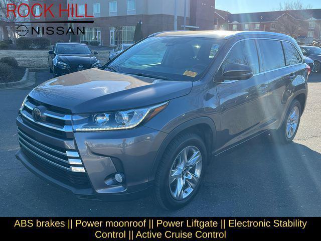 used 2018 Toyota Highlander car, priced at $21,293