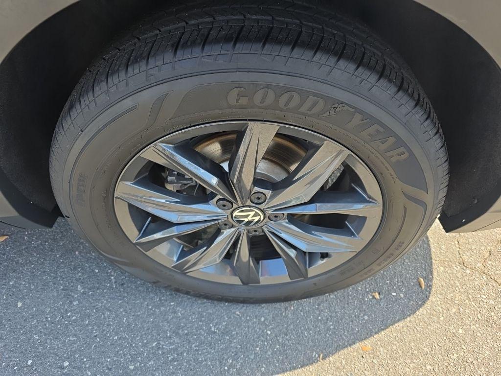 used 2024 Volkswagen Tiguan car, priced at $22,735