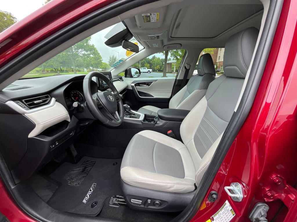 used 2021 Toyota RAV4 car, priced at $27,422