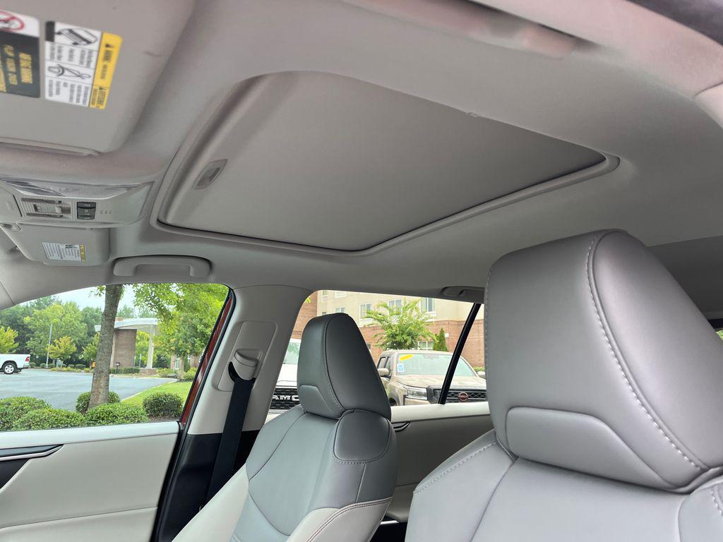 used 2021 Toyota RAV4 car, priced at $27,422