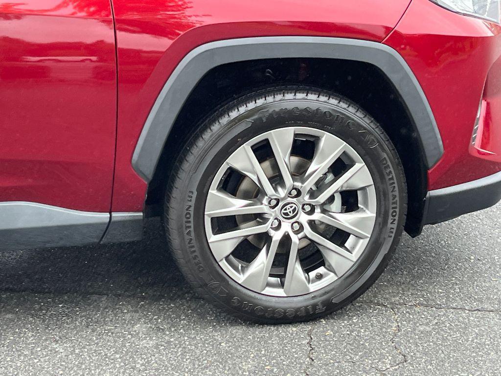 used 2021 Toyota RAV4 car, priced at $27,422