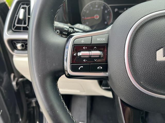 used 2022 Kia Sorento car, priced at $29,069