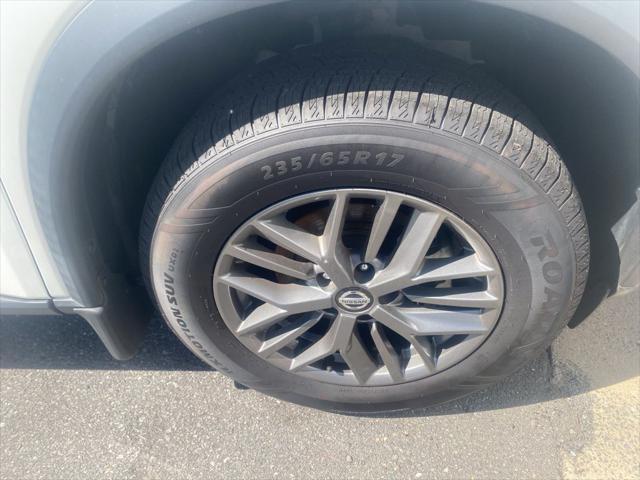 used 2021 Nissan Rogue car, priced at $19,132