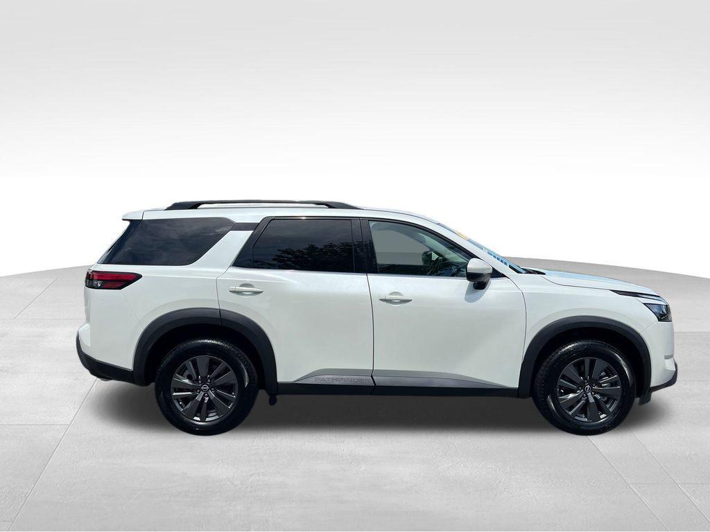 used 2024 Nissan Pathfinder car, priced at $29,287