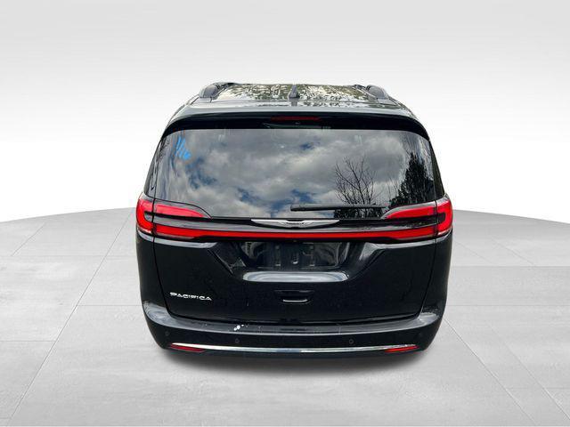 used 2022 Chrysler Pacifica car, priced at $19,935