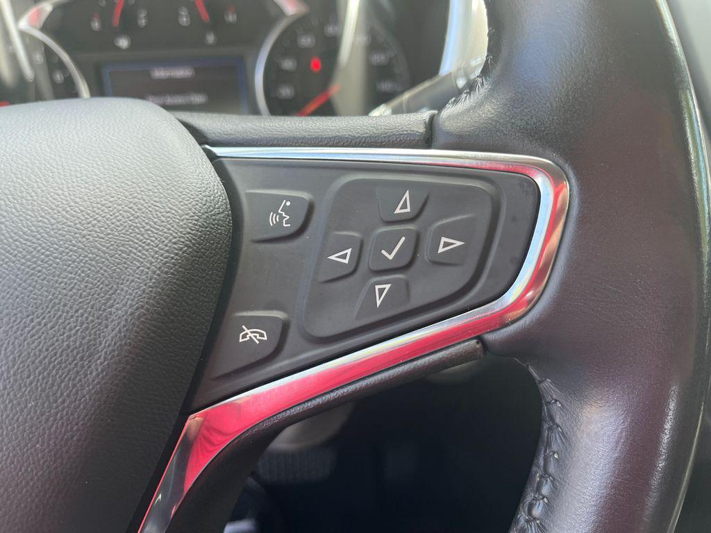 used 2021 Chevrolet Equinox car, priced at $15,856