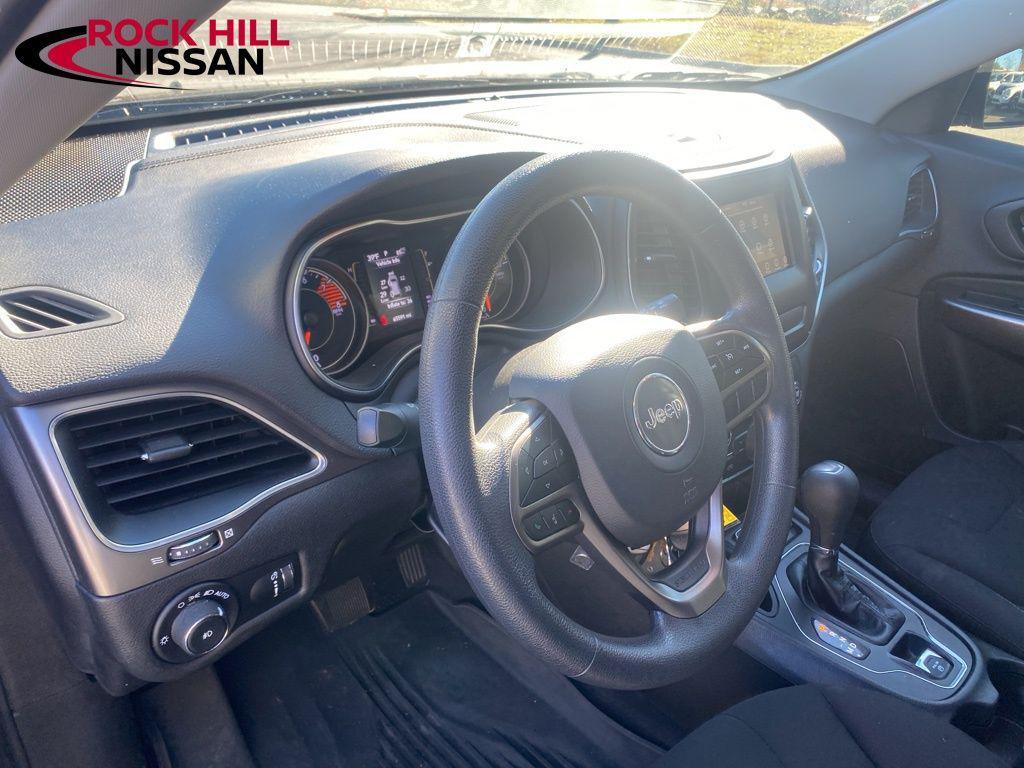 used 2019 Jeep Cherokee car, priced at $14,303