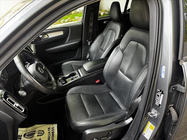 used 2019 Volvo XC40 car, priced at $20,895