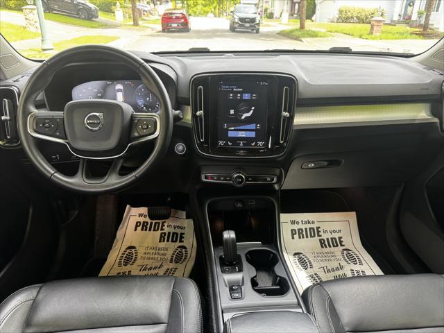 used 2019 Volvo XC40 car, priced at $20,895