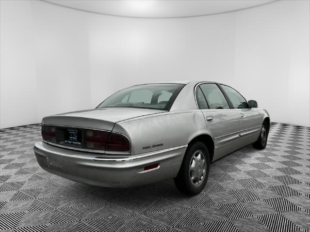 used 2001 Buick Park Avenue car, priced at $2,500