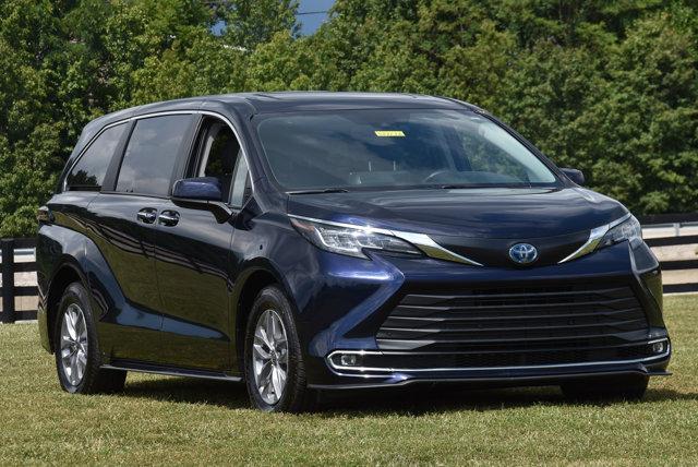 used 2023 Toyota Sienna car, priced at $37,830