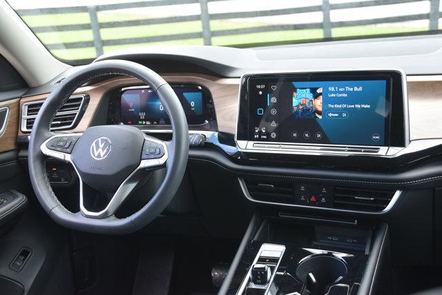 used 2024 Volkswagen Atlas car, priced at $33,750