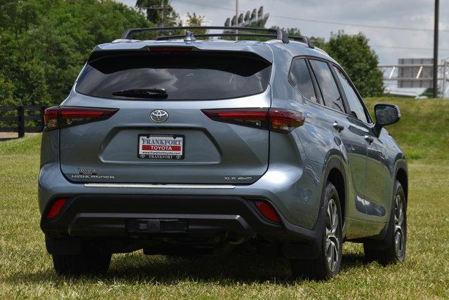 used 2024 Toyota Highlander car, priced at $44,736