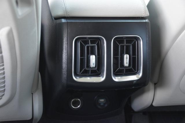 used 2023 Kia Sorento car, priced at $26,963