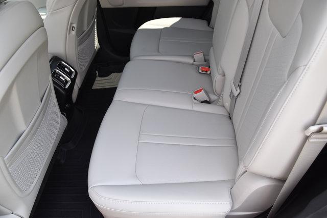 used 2023 Kia Sorento car, priced at $26,963