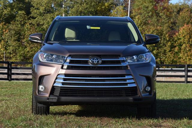 used 2017 Toyota Highlander car, priced at $27,864