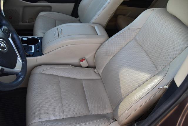 used 2017 Toyota Highlander car, priced at $27,864