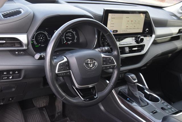 used 2023 Toyota Highlander Hybrid car, priced at $49,224