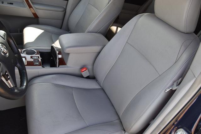 used 2013 Toyota Highlander car, priced at $16,274