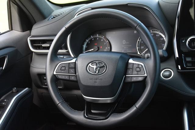 used 2024 Toyota Highlander car, priced at $47,878