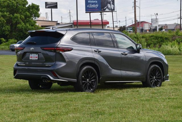used 2024 Toyota Highlander car, priced at $47,878
