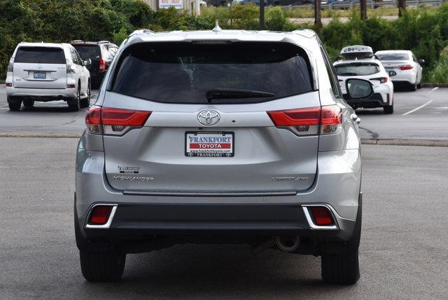 used 2018 Toyota Highlander car, priced at $25,988