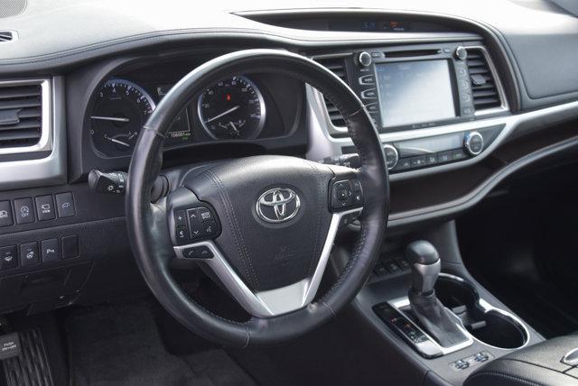 used 2018 Toyota Highlander car, priced at $25,988