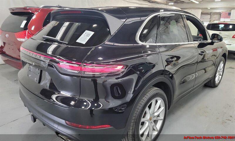 used 2019 Porsche Cayenne car