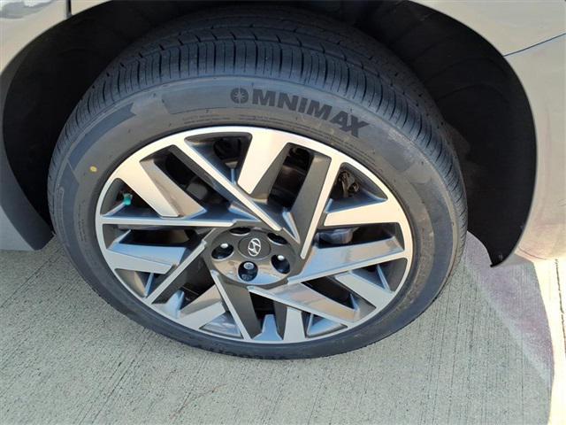 used 2023 Hyundai Santa Fe car, priced at $30,456
