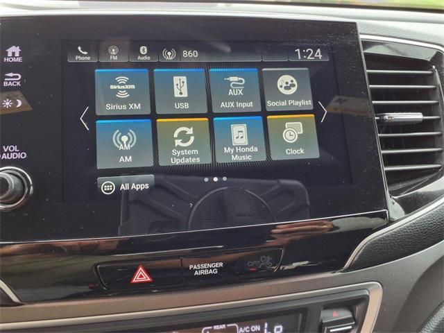 used 2022 Honda Pilot car, priced at $29,905