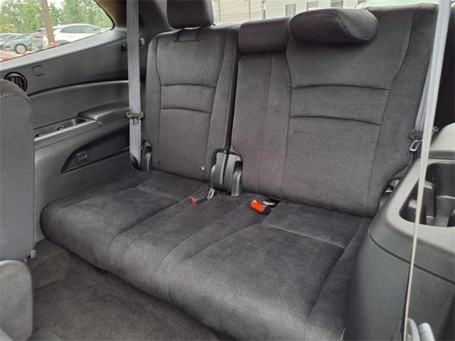 used 2022 Honda Pilot car, priced at $29,905