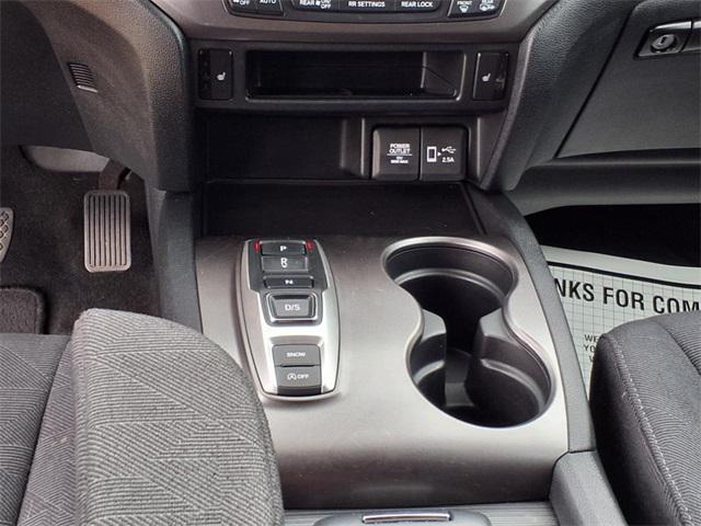 used 2022 Honda Pilot car, priced at $29,905