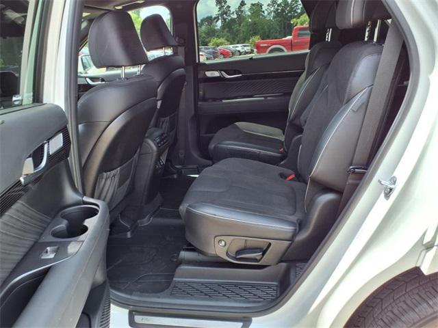 used 2024 Hyundai Palisade car, priced at $45,601