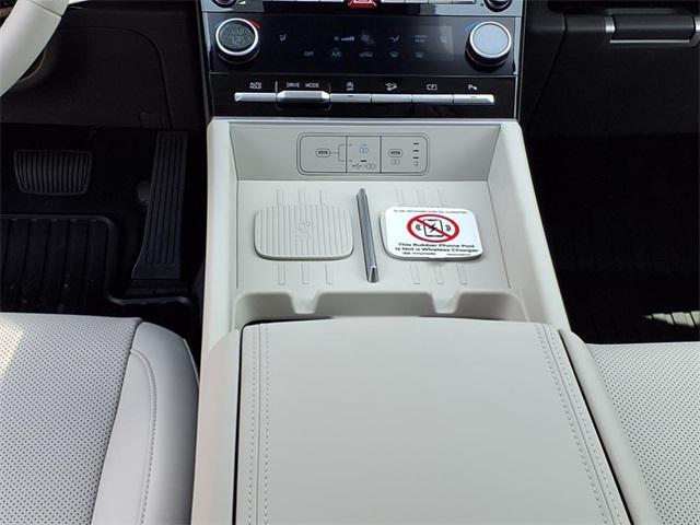 new 2025 Hyundai Santa Fe car, priced at $35,721