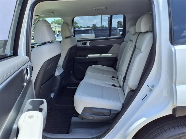 new 2025 Hyundai Santa Fe car, priced at $35,721