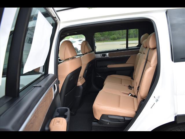 new 2025 Hyundai Santa Fe car, priced at $42,314