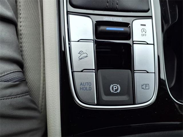 new 2025 Hyundai Tucson car, priced at $29,918