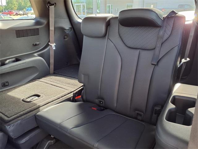 new 2025 Hyundai Palisade car, priced at $39,764