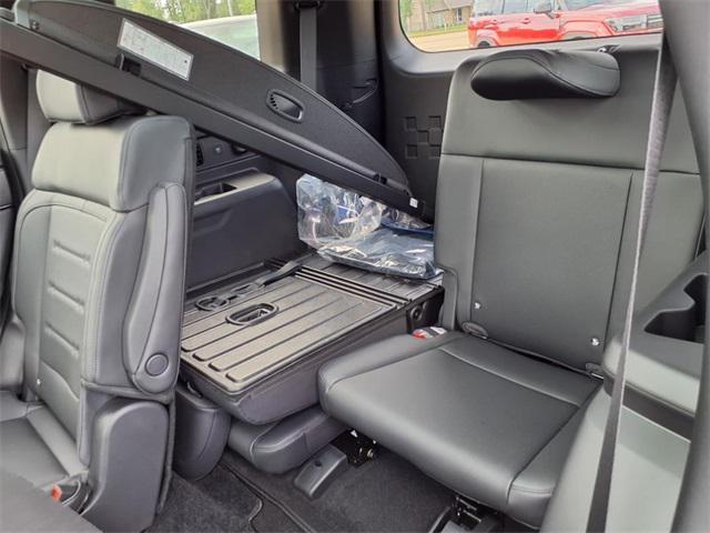 new 2026 Hyundai SANTA FE HEV car, priced at $48,081
