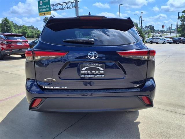 used 2022 Toyota Highlander car, priced at $37,695