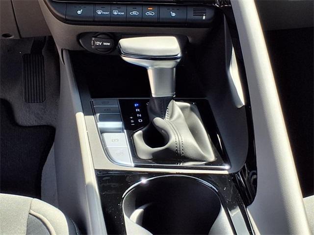 new 2025 Hyundai Elantra car, priced at $26,076