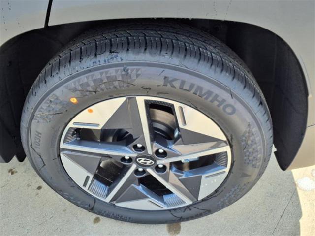 new 2025 Hyundai Tucson car, priced at $29,943